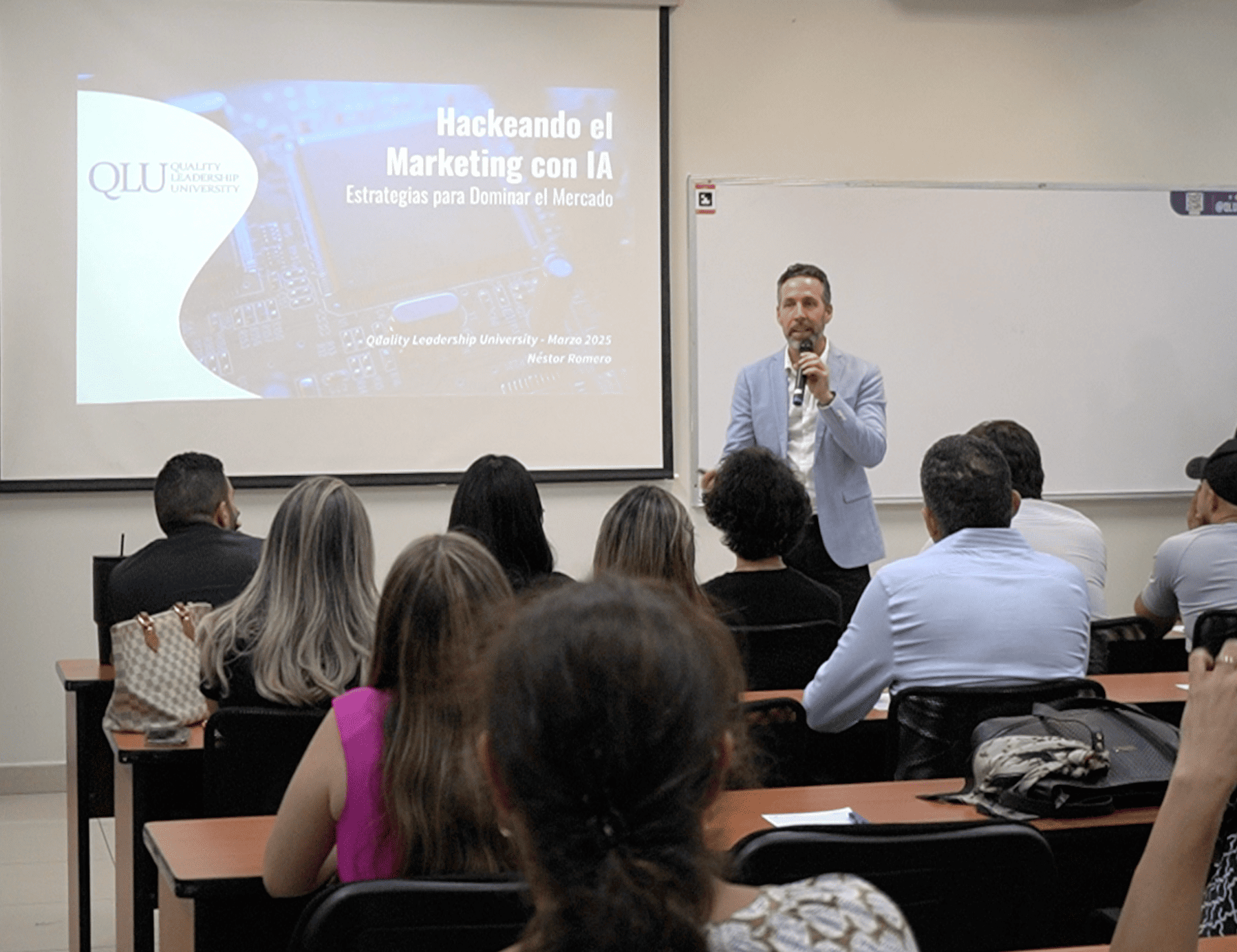 Agentes Inteligencia artificial AI Panama - Nestor Romero