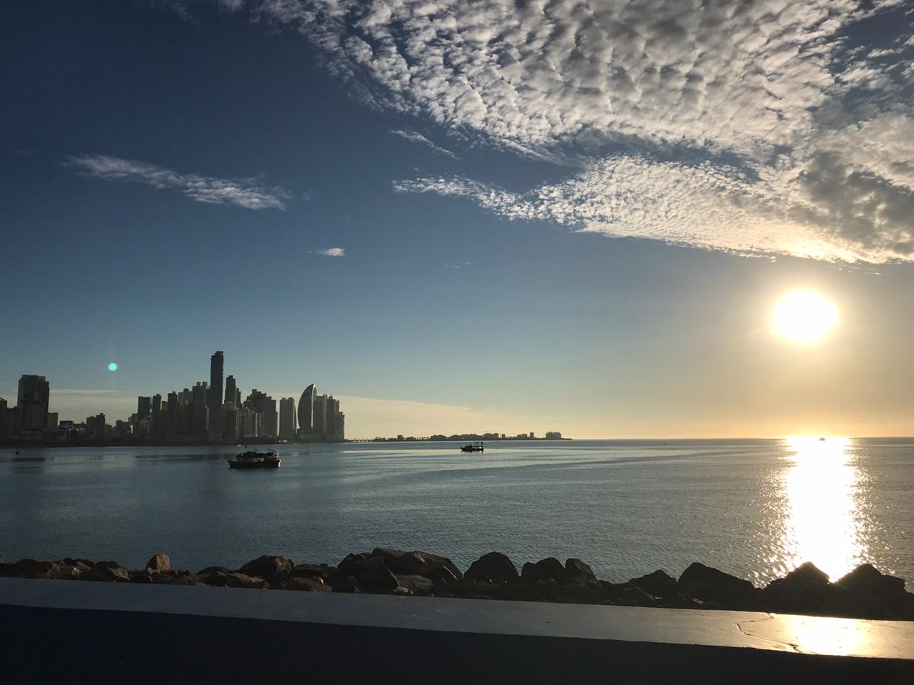 Apartamentos de lujo con vista al mar