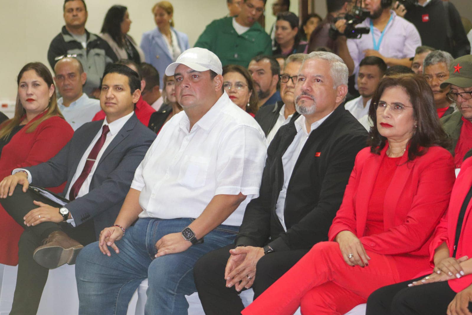 CNE en riesgo