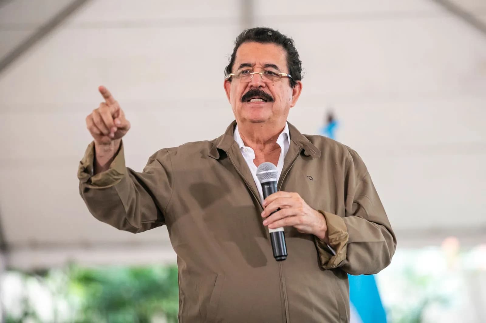Mel Zelaya