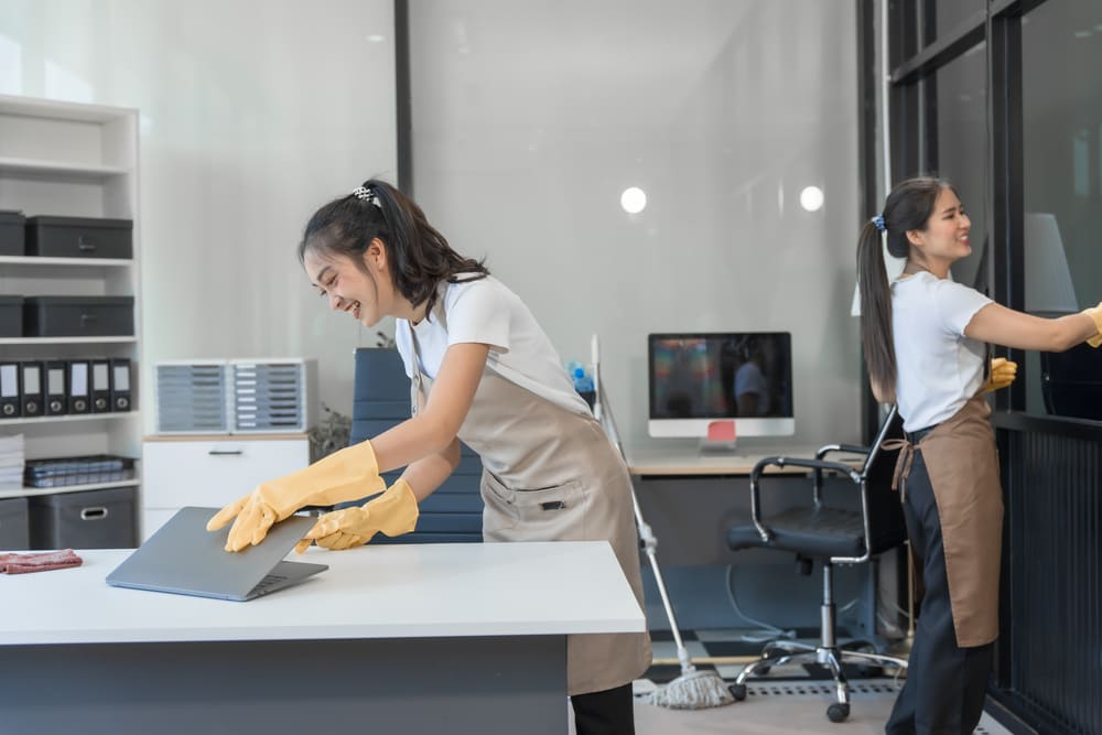 Desinfección de oficinas en Colombia Desinfección de oficinas en Colombia