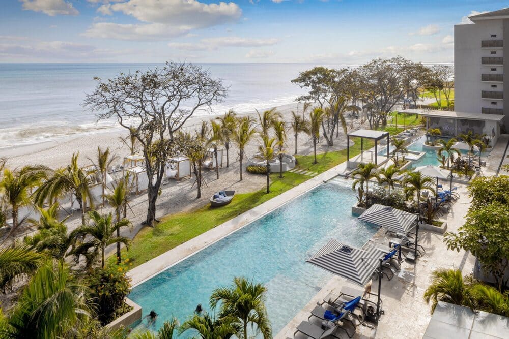 Radisson Riviera hospedaje frente al mar 7