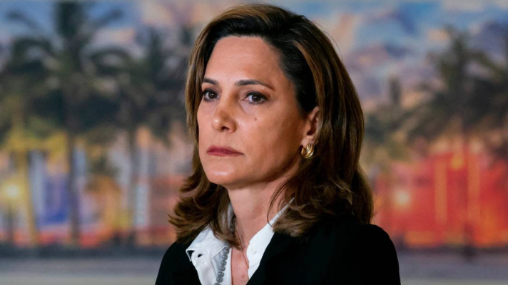 María Elvira Salazar