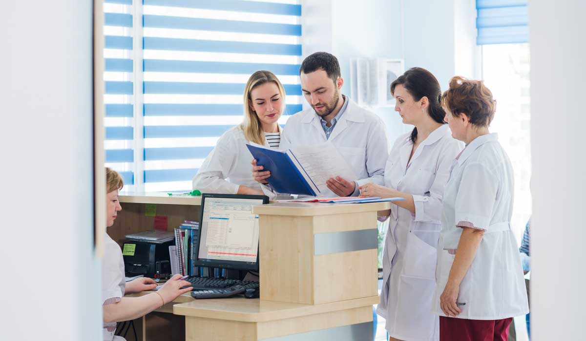 Automatización de última milla en hospitales y clínicas