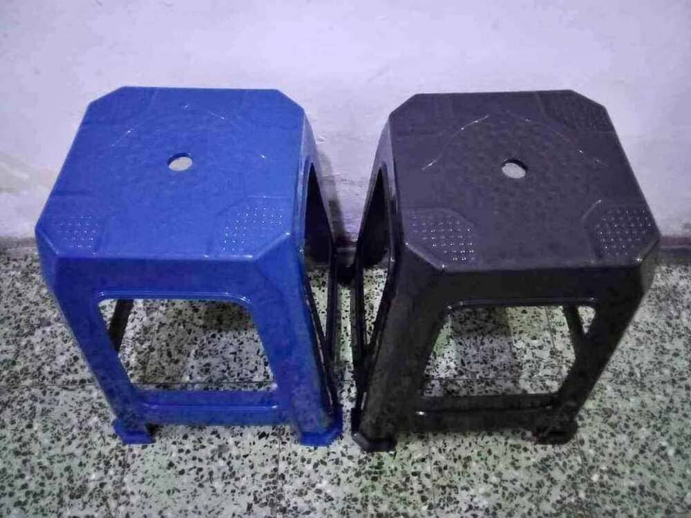 Ventajas de comprar bancos de plástico al por mayor