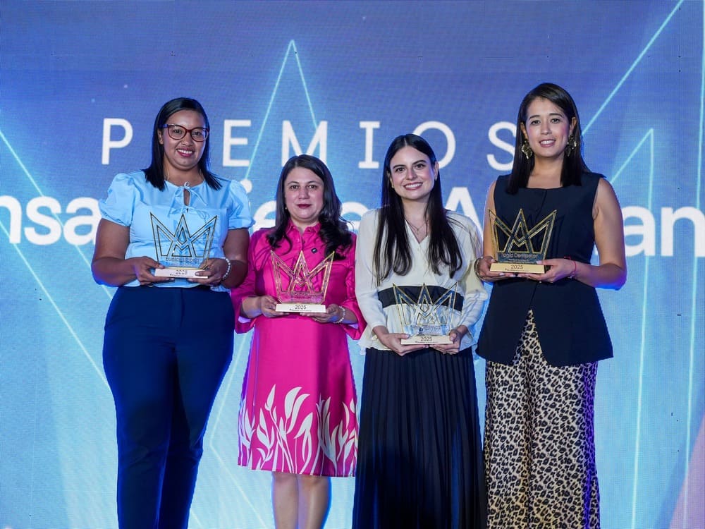 Ficohsa Mujeres Adelante