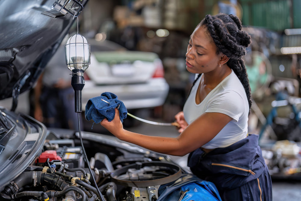 mantenimiento preventivo para cuidar un carro usado