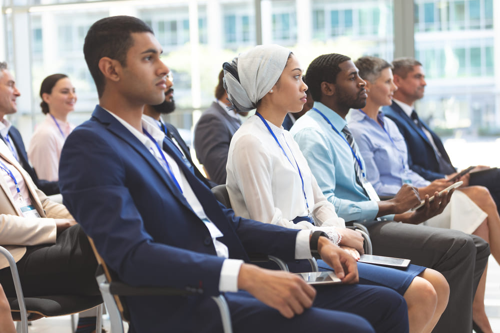 contratar conferencistas
