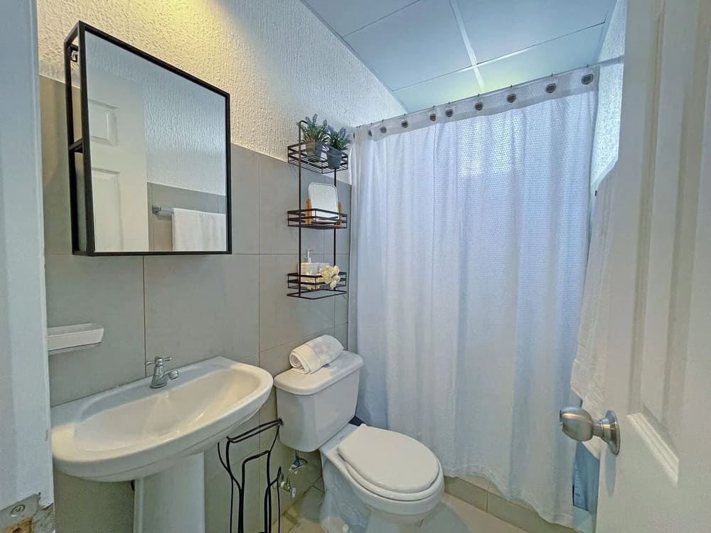 Soluciones habitaciones en Jardines de la Espinoza 15
