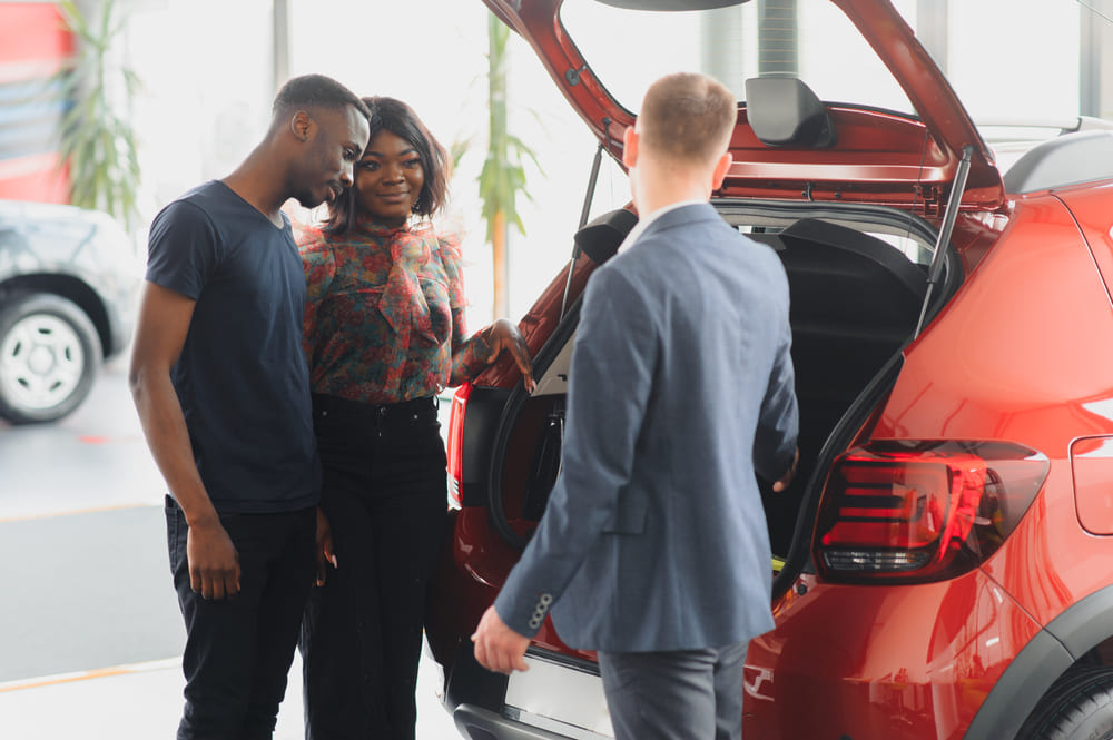 comprar un auto nuevo o usado