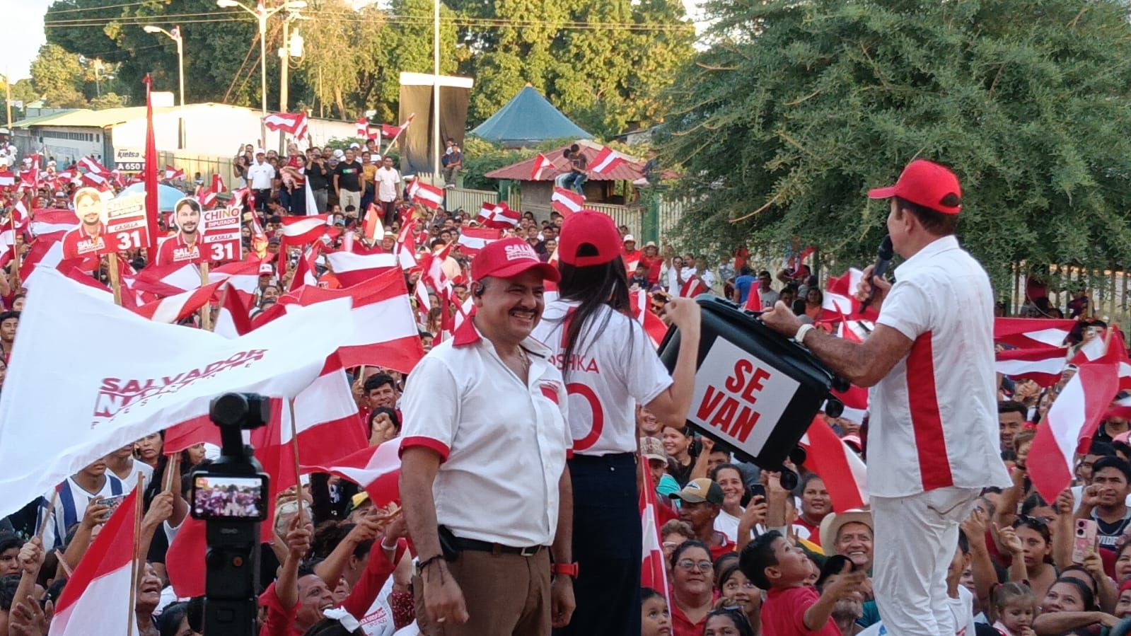 Terremoto político en Honduras: Desplome de Rixi Moncada en sondeos