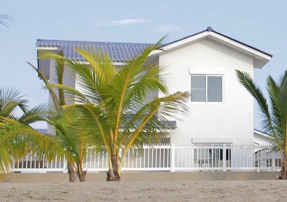 residencial frente al mar