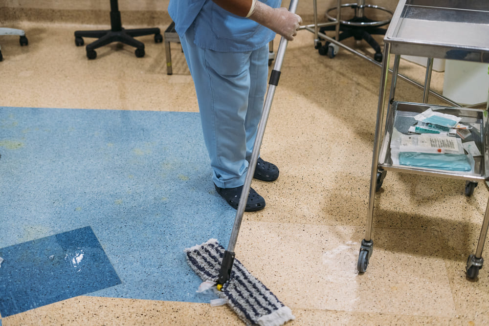 servicio de limpieza profesional para centros médicos