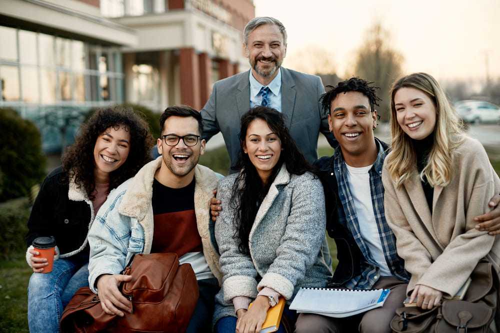 estudios en comunicacion social en panama