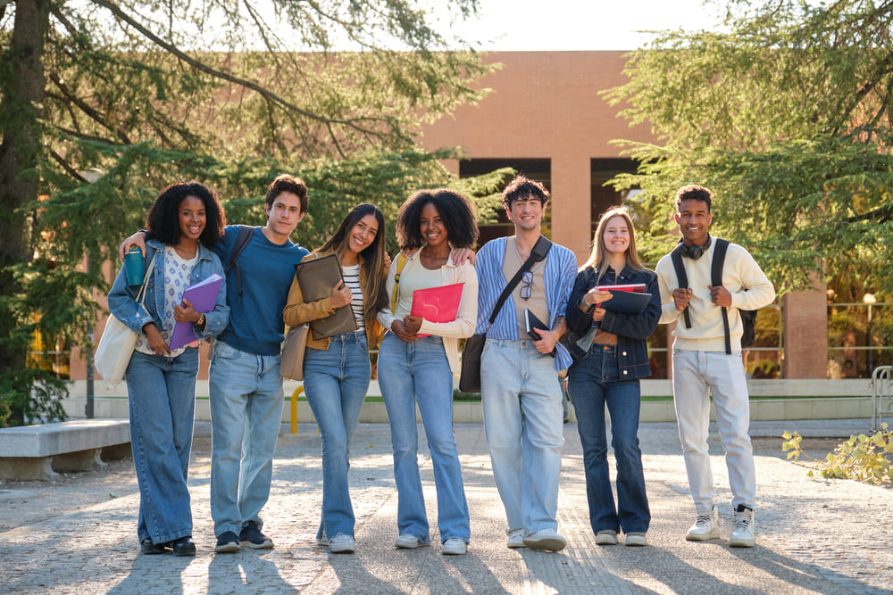 Estudiar Publicidad y Mercadeo en Panamá: lo que necesitas saber sobre esta carrera estratégica