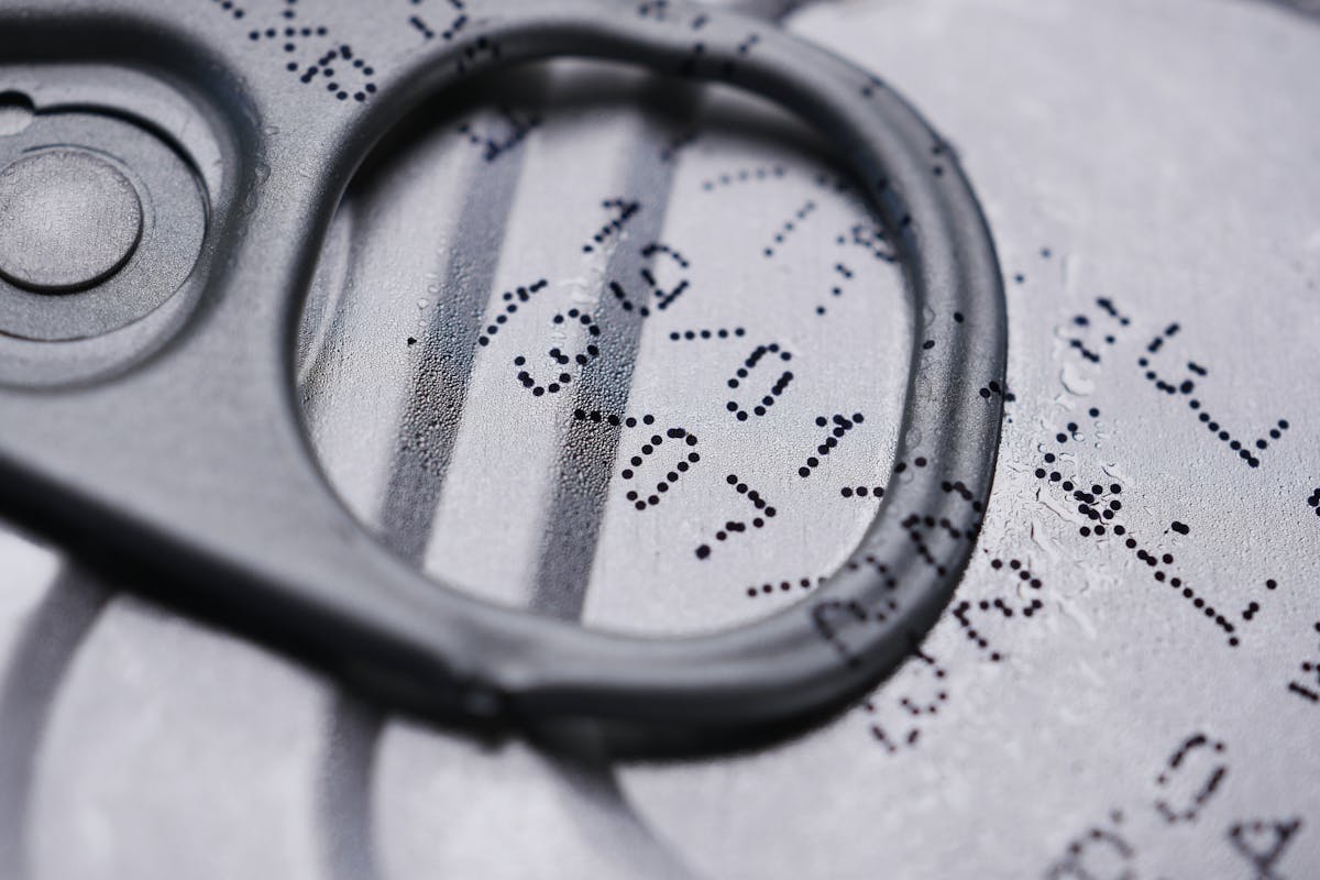can seal over printed numbers can seal over printed numbers